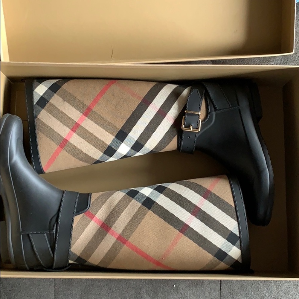 Burberry Check Rainboots